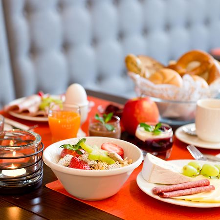 Achat Hotel Hockenheim Esterno foto