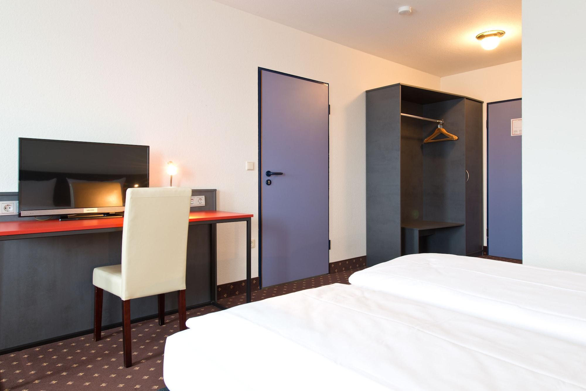 Achat Hotel Hockenheim Esterno foto