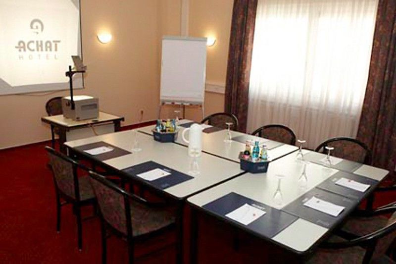 Achat Hotel Hockenheim Servizi foto
